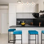 Palm Springs Apartment *
