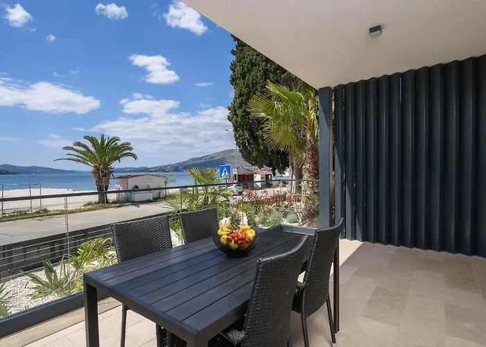 Palm Springs * טרוגיר